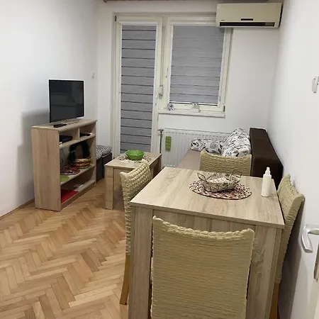 Apartman T.A. Daire Bijeljina Dış mekan fotoğraf