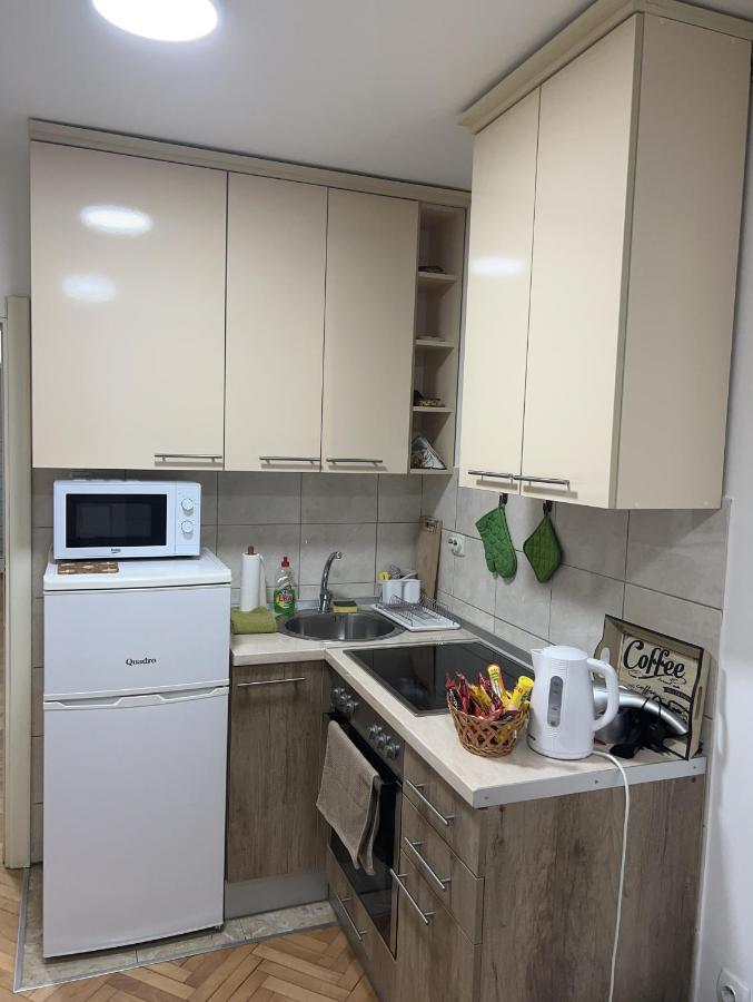 Apartment Apartman T.a.