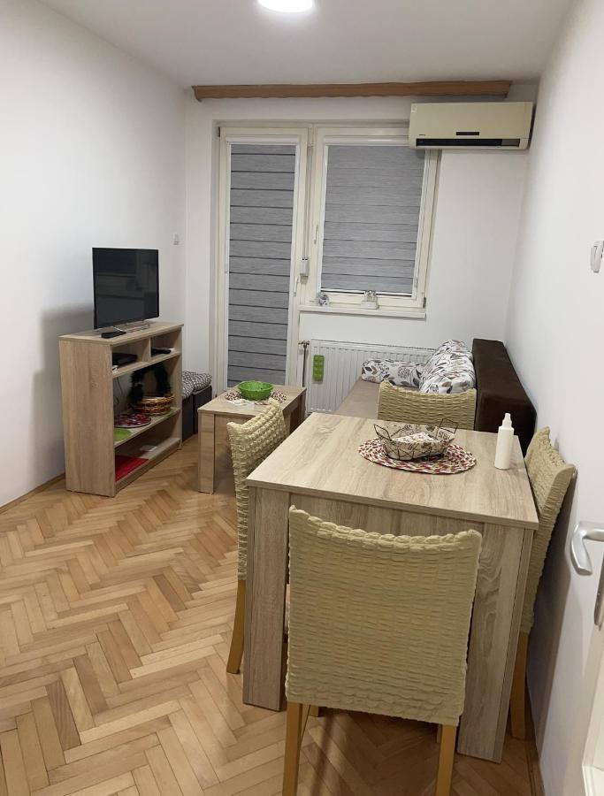 Apartman T.a. Apartment